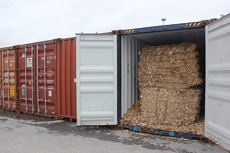 hasten progress of handling backlogged goods as scrap at seaports