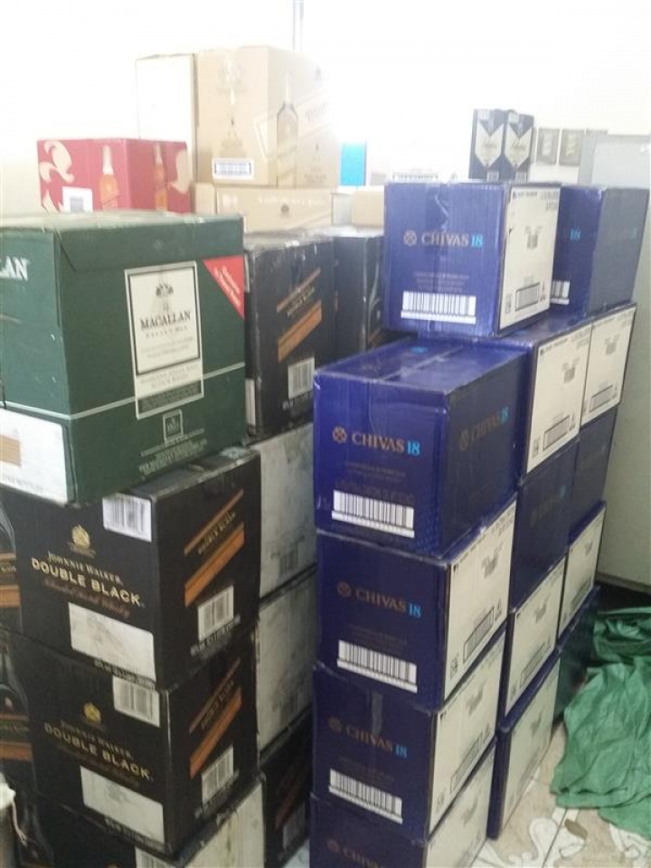 half a billion worth of foreign wine seized from shipment in quang tri