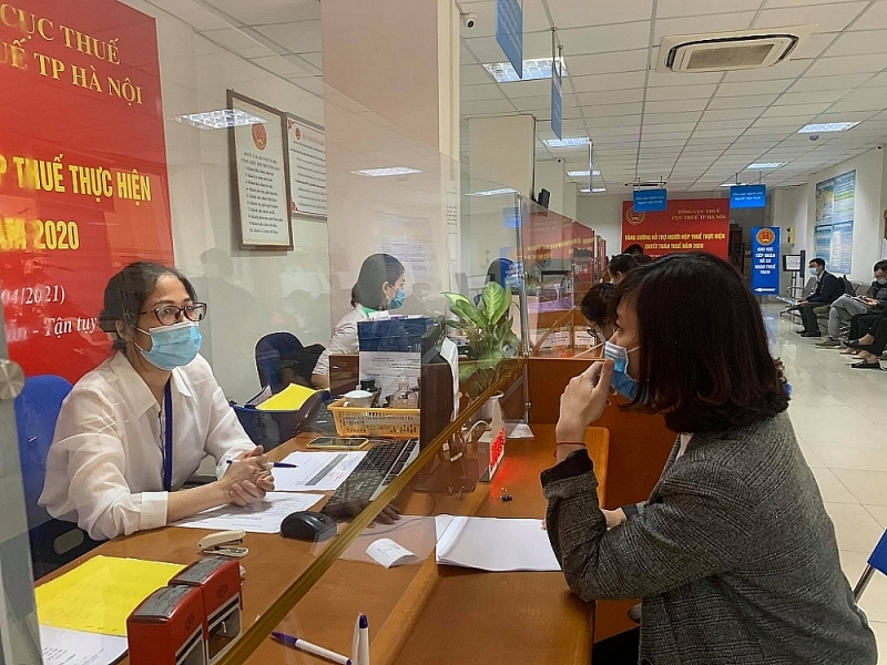 The Ministry of Finance has requested the General Department of Taxation continue strengthening solutions to support taxpayers. Photo: Thùy Linh