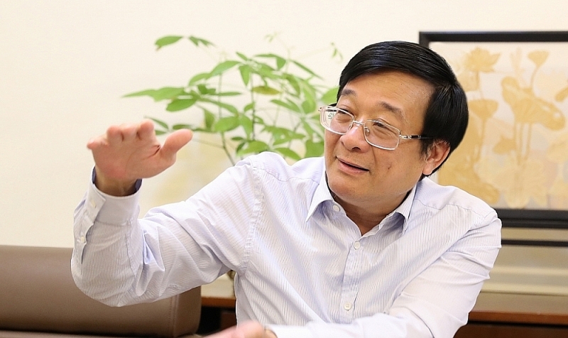 Dr. Nguyễn Quốc Hùng