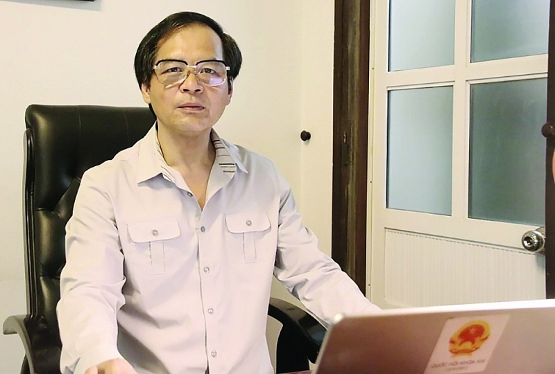 Dr. To Hoai Nam