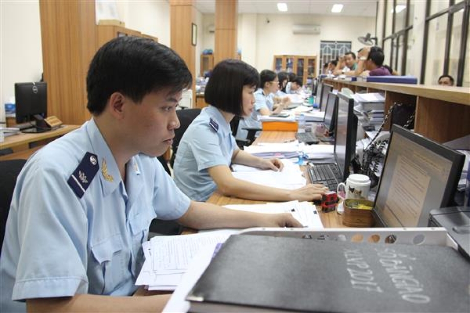 customs units need to timely cop with hot information
