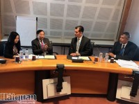 Director General of Vietnam Customs Nguyen Van Can had bilateral negotiations with  Deputy Commissioner of U.S. Customs and Border Protection