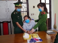 Ha Tinh: Arrest of female subject, seize 12,000 tablets of synthetic drug
