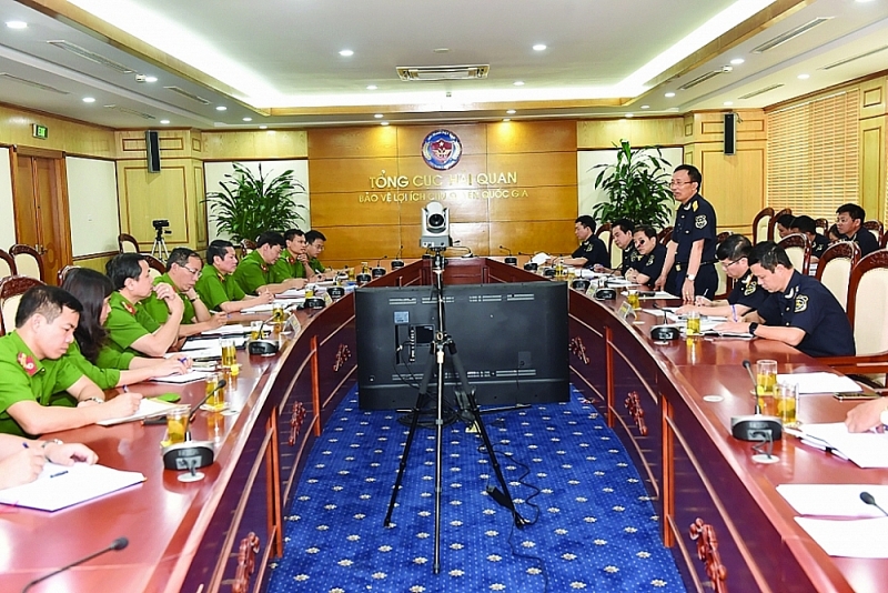 Director General Nguyen Van Can speak during a working session on coordination in the fight against drug-related crimes between the General Department of Vietnam Customs and the Drug-related Crime Investigation Police Department (C04, Ministry of Public Security) in May, 2022. Photo: T.Bình