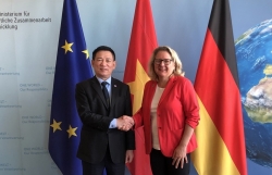 Promoting bilateral cooperation in finance between Germany and Vietnam