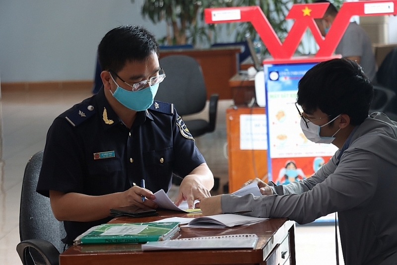 Professional activities at Bac Ninh Customs Department. Photo: T.Bình