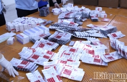 Continue to investigate and handle smuggling of medicines for Covid-19 treatment