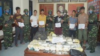 Ha Tinh Customs: Coordinate to seize six people and large haul of drugs
