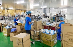 Enterprises seek to retain and attract workers to restore production