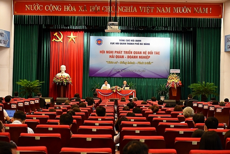 Scene of the conference. Photo: Da Nang Customs