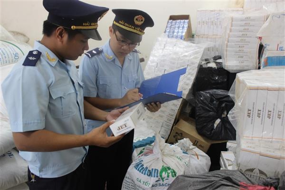 seizing nearly 21 million packs of smuggled cigarettes in the whole country