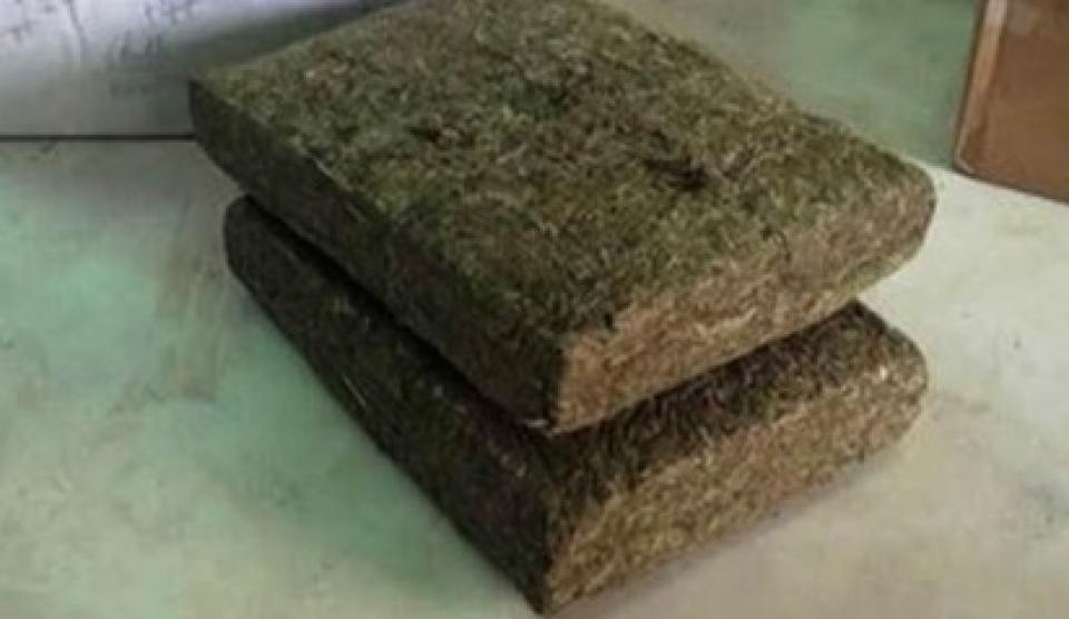 discovering 29 packs of herb suspected marijuana transporting via airline