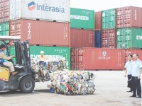 Hai Phong Customs stopped 130 containers of scrap import to Vietnam