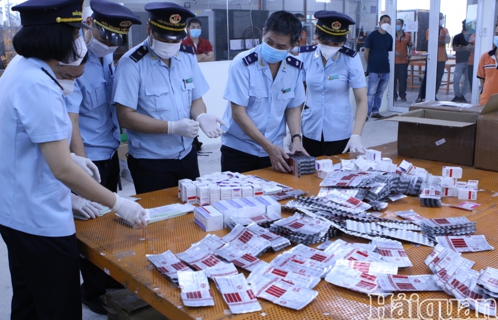 Prosecute and propose prosecution for 127 cases of smuggling and illegal transport of goods