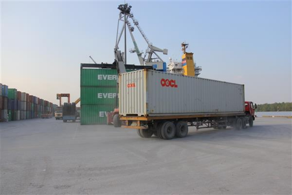 hai phong collecting nearly 550 billion vnd of temporary import and re export goods