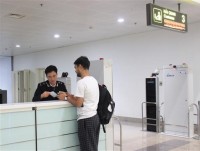 Noi Bai Customs are on duty 24/7 to facilitate people on entry and exit at the end of the year