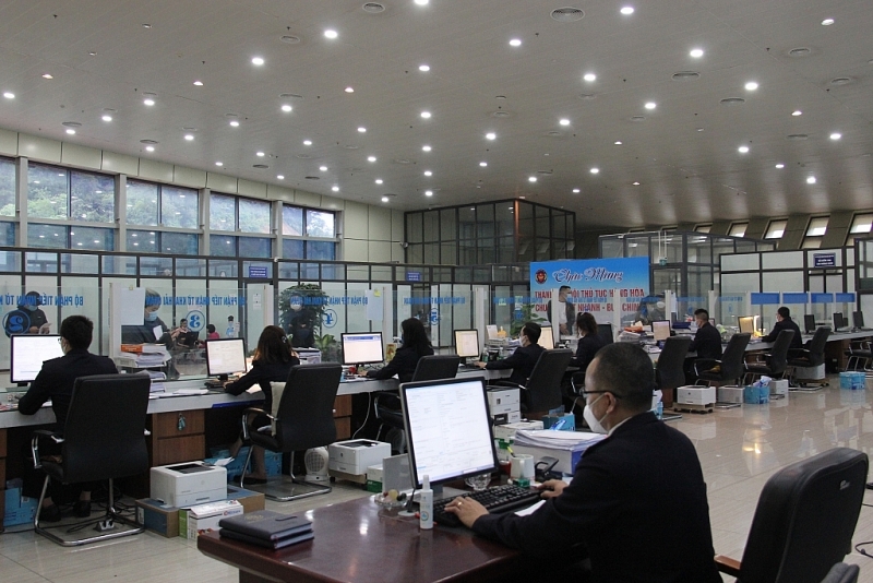 Professional activities at Huu Nghi Customs Branch. Photo: H.Nụ