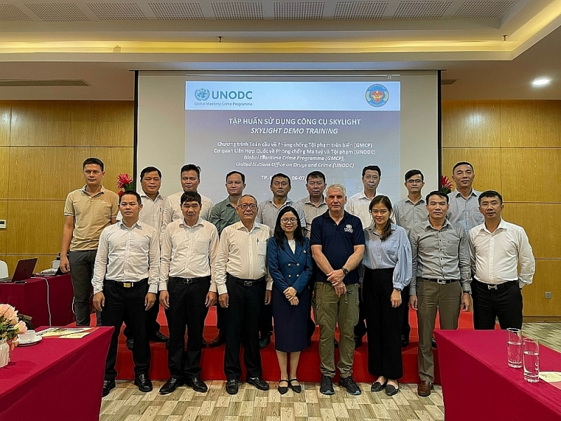 Experts and customs officers participated in the training course. Photo: Thùy Linh