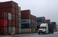Hai Phong Customs hits record in import-export turnover of US$112 billion